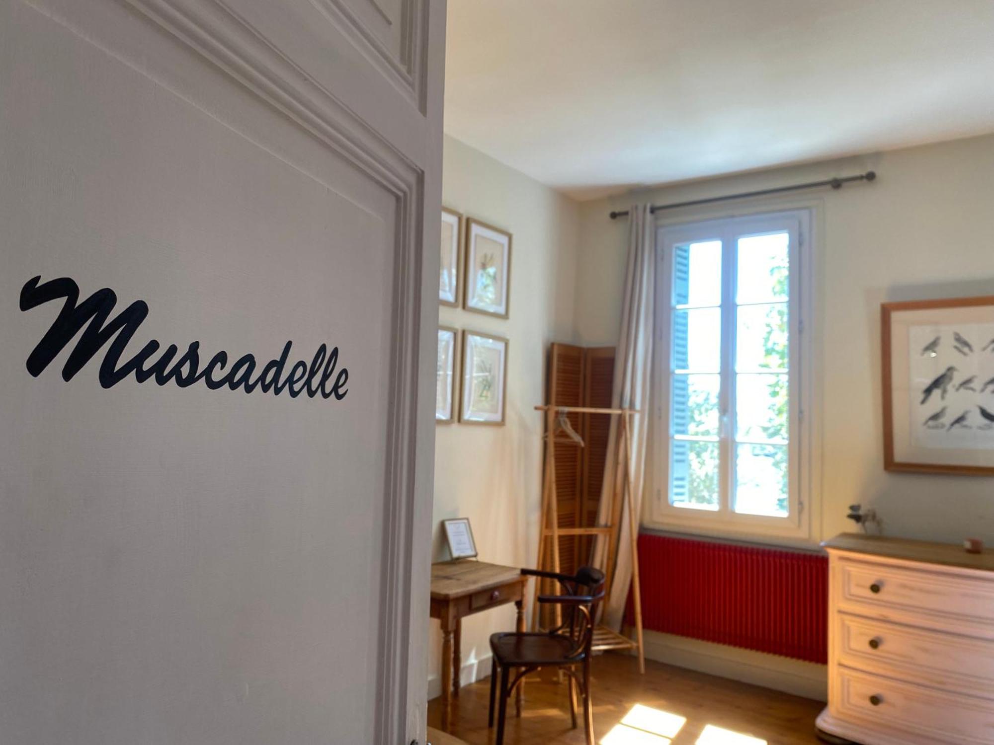 La Maison Reverdi Lamarque 外观 照片