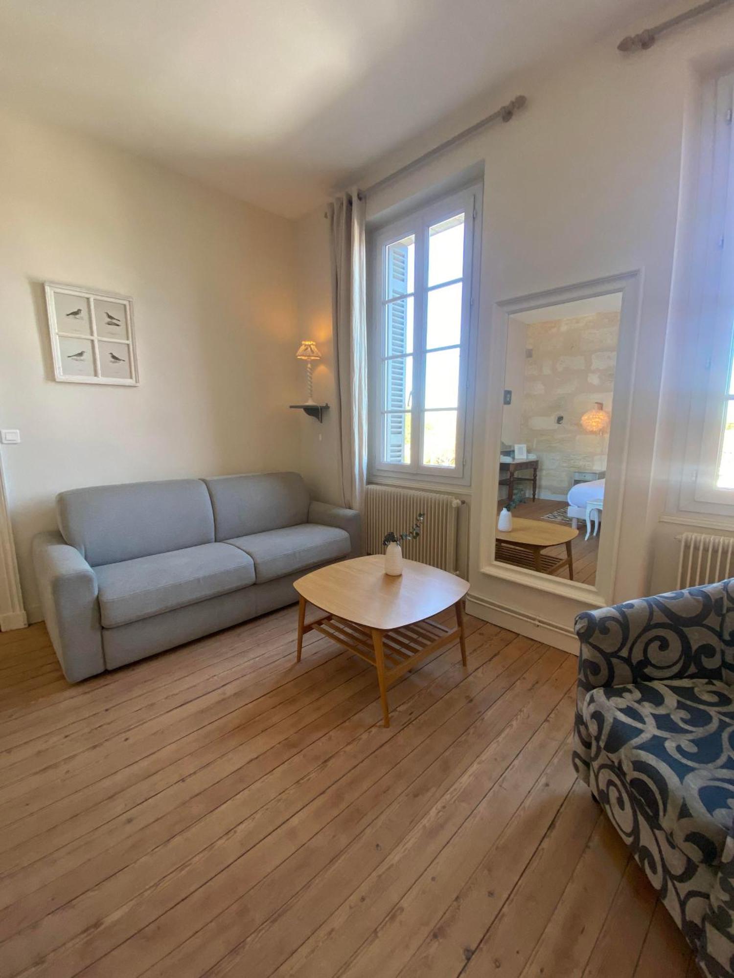 La Maison Reverdi Lamarque 外观 照片